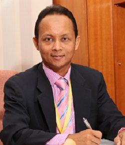 Foto Assoc. Prof. Dr. Abdul Kadir Abdul Karim, dokter kandungan di Kuala Lumpur