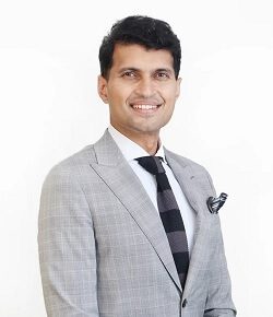 Foto Dr. Arun Arunasalam, dokter urologi di Thomson Hospital