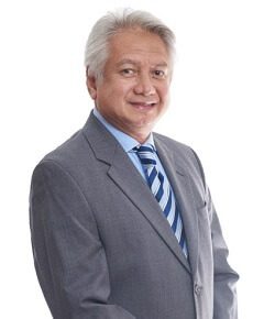 Foto Dr. Awangku Bakhrunnuddin, dokter jantung di Pantai Hospital Penang