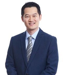 Foto Dr. Darren Lee Kian Guan, dokter internis di Pantai Hospital Penang