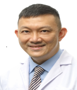 Foto Dr. Fabian Lee Wei Luen, dokter onkologi di Penang Adventist Hospital