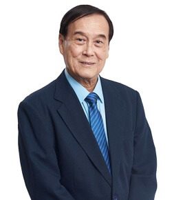 Foto Dato' Dr. Godfrey Geh Sim Wah, dokter bedah plastik di Pantai Hospital Penang