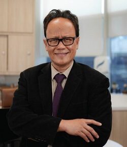 Foto Dato Dr. Hamdan Leman, dokter bedah jantung di Prince Court Medical Centre