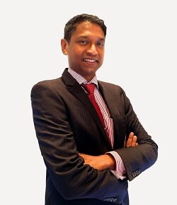 Foto Dato’ Dr. Kantha Rasalingam, dokter bedah saraf di Prince Court Medical Centre