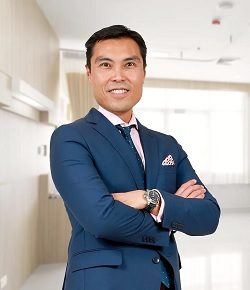 Foto Dr. Kenneth Kok Lee Mun, dokter bedah plastik di Prince Court Medical Centre