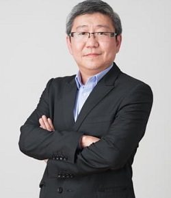 Foto Dr. Loong Yik Yee, dokter internis di Beacon Hospital