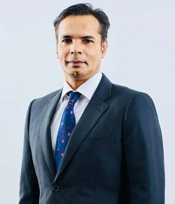 Foto Dr. Mohammed Azman Mohammad Raffiq, dokter bedah saraf di KPJ Ampang Puteri