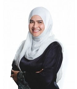 Foto Dr. Nik Asmah Nik Hussain, dokter jantung di Kuala Lumpur