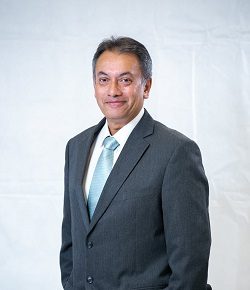 Foto Dr. Oommen George, dokter bedah plastik di Kuala Lumpur