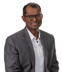 Foto Dr. Ravindran Karuppiah, dokter bedah saraf di Subang Jaya Medical Centre