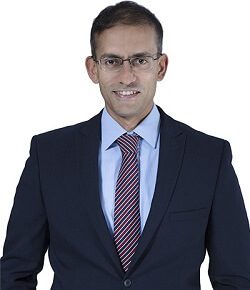 Foto Dato Dr. Siva Kumar Ariaretnam, dokter ortopedi (tulang) di Subang Jaya Medical Centre