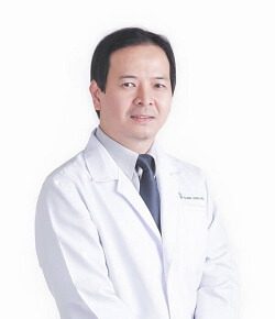 Foto Dr. Teh Chee Ming, dokter anak di Island Hospital