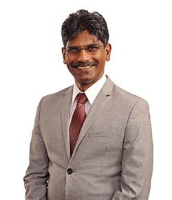 Foto Col. (R) Dr. Vejayan Rajoo, dokter tulang (ortopedi) di Penang